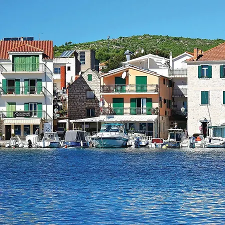 Apartment 1 Bedroom Cozy In Vodice