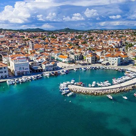 One-bedroom In 公寓